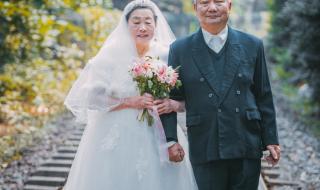 90后婚纱照 90后婚纱照